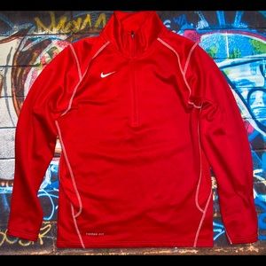 NWOT Red Nike Therma-Fit 1/2 Zip Pullover - M